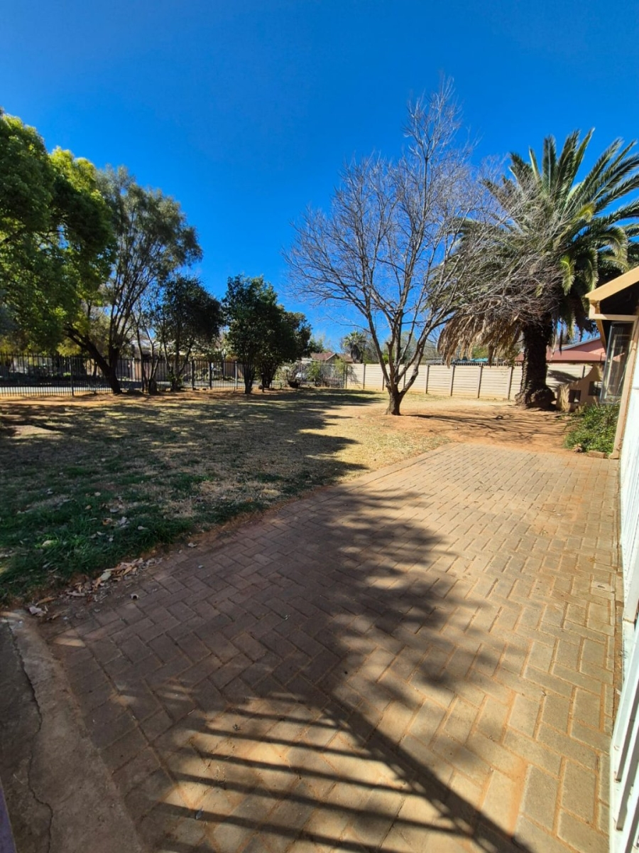 3 Bedroom Property for Sale in Universitas Ridge Free State
